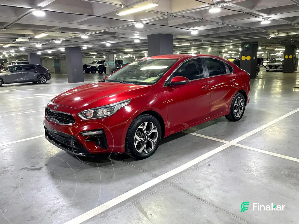 Kia Forte Sedán HB EX 2021