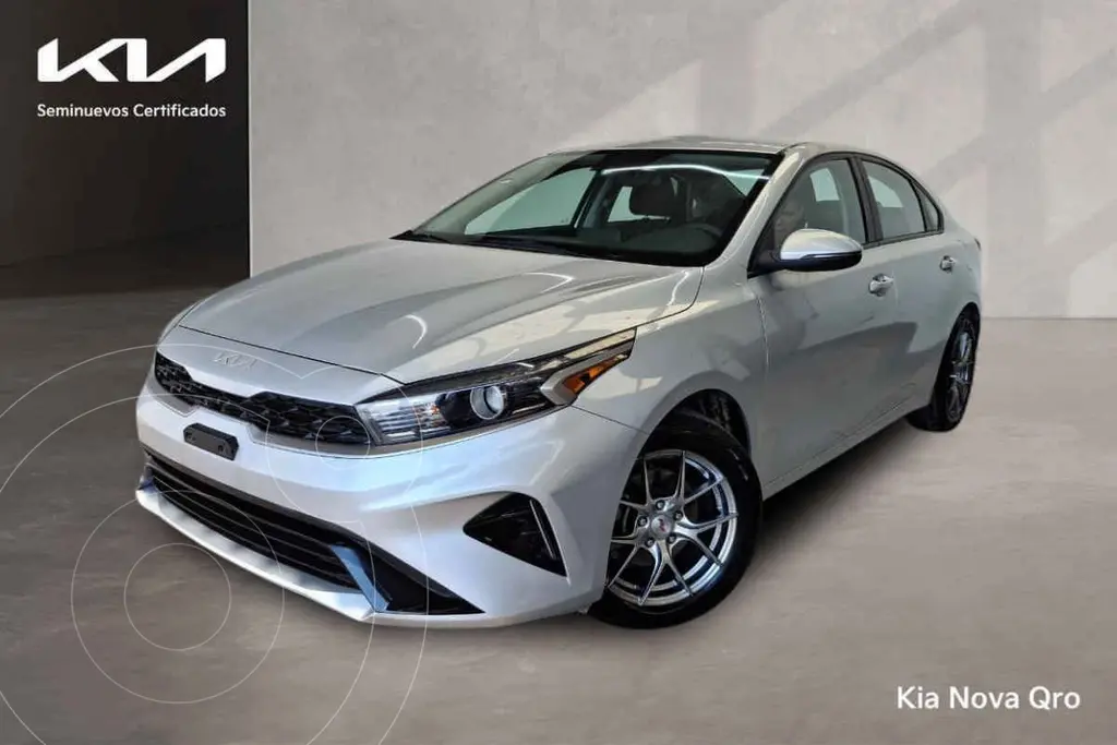 foto Kia Forte Sedán 2.0L EX Aut financiado en mensualidades enganche $80,388 mensualidades desde $6,901