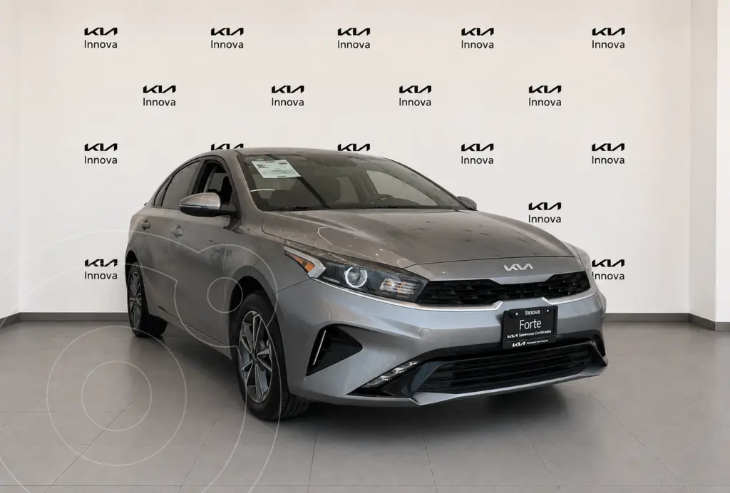 Kia Forte Sedán 2.0L EX Aut 2023