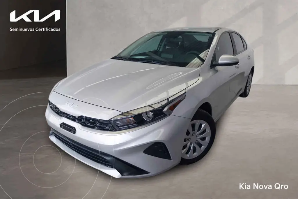 foto Kia Forte Sedán 2.0L LX financiado en mensualidades enganche $84,202 mensualidades desde $7,228