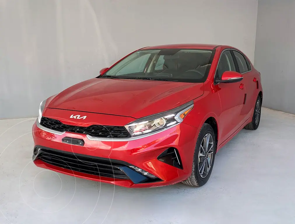 Kia Forte Sedán 2.0L EX Aut 2024