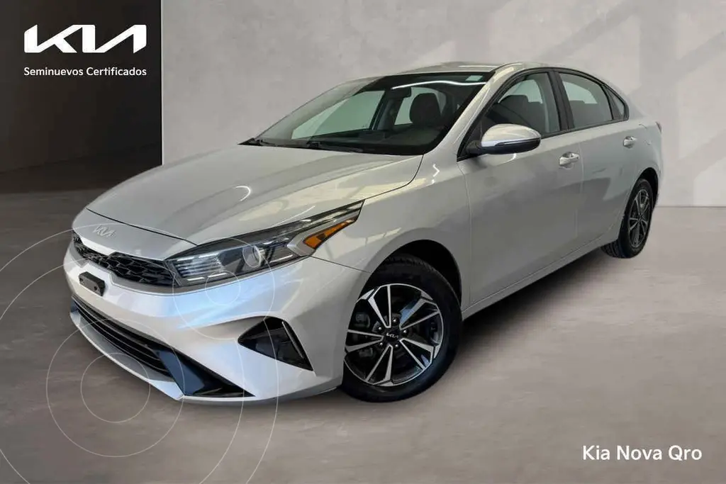 foto Kia Forte Sedán 2.0L LX financiado en mensualidades enganche $76,300 mensualidades desde $6,550
