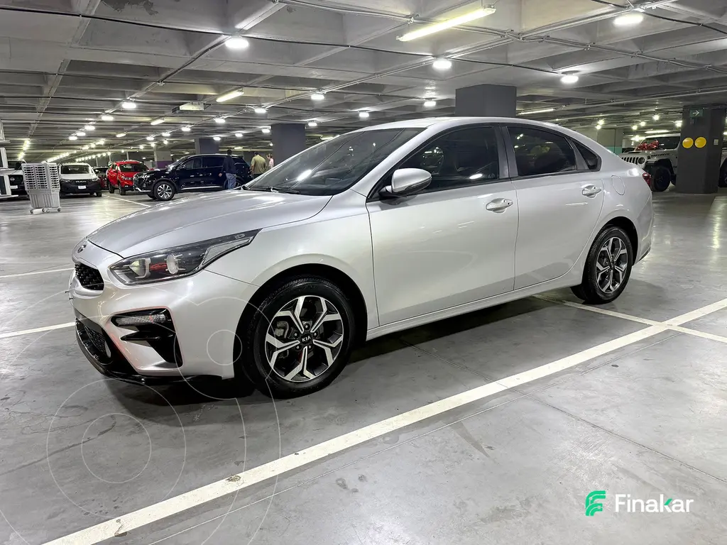 Kia Forte Sedán LX Aut 2021