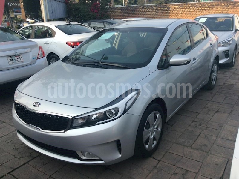 foto Kia Forte EX Aut usado