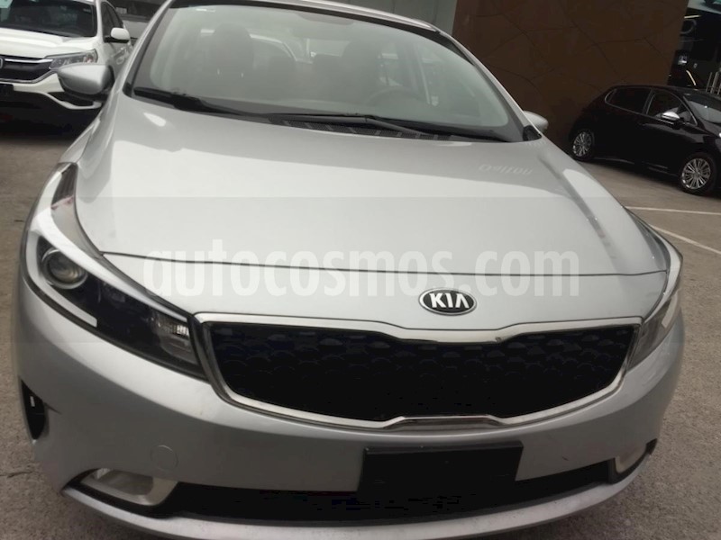 foto Kia Forte LX usado