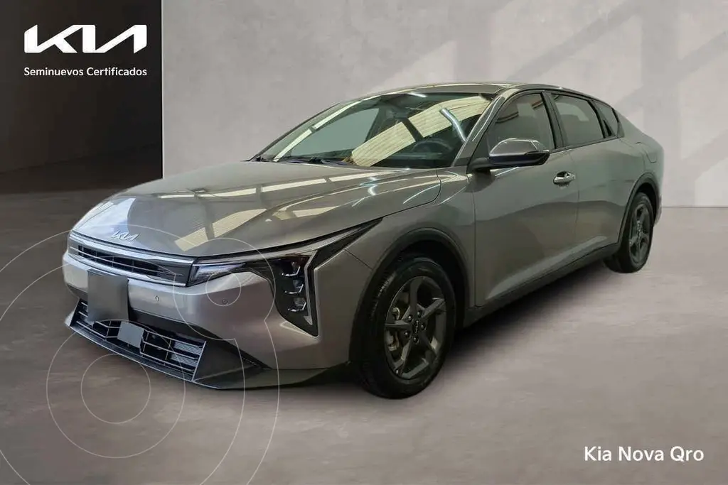 Kia K4 Sedán LX Aut 2025