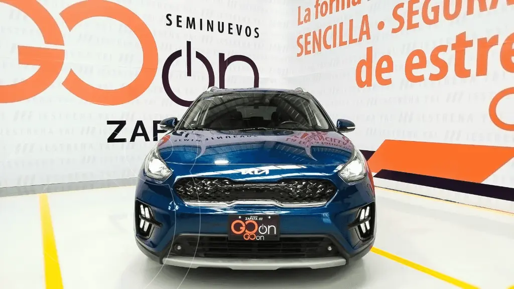 foto Kia Niro 2022 usado (2022) color DEEP CELUREAN BLUE precio $399,000