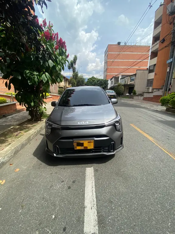 KIA Picanto 1.2L Zenith usado en Medellín
