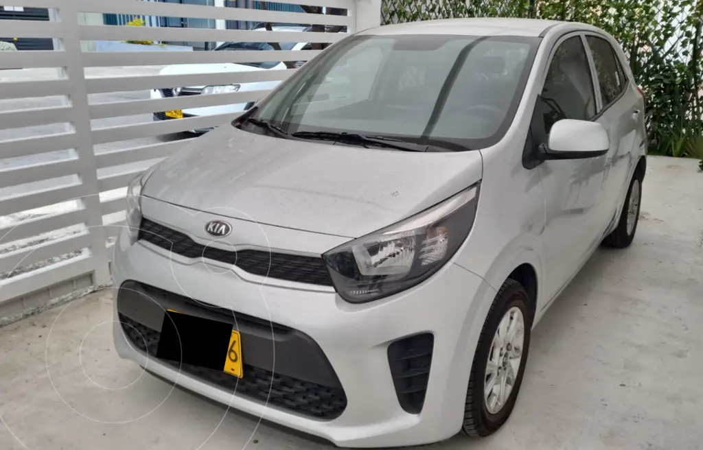 KIA Picanto 1.2L Vibrant Usado (2020) Color Plata Precio $55.000.000