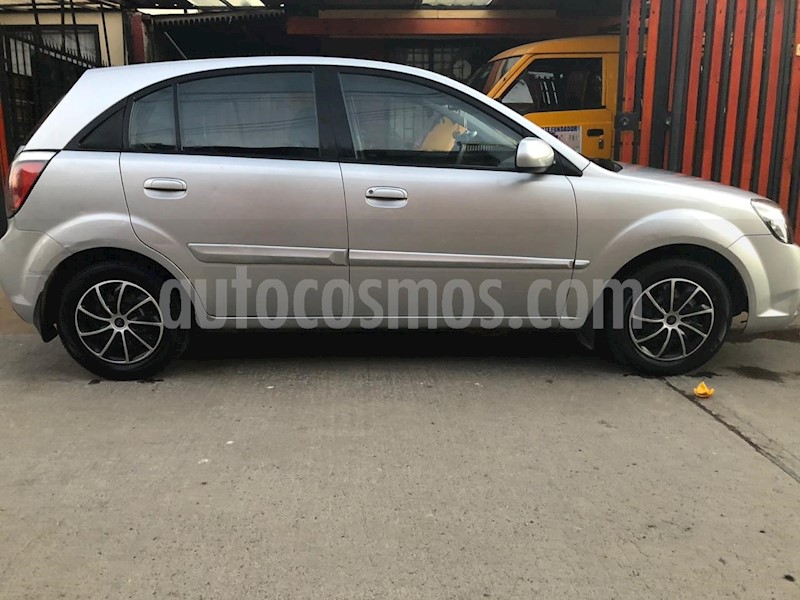 foto Kia Rio 5 1.4L EX usado