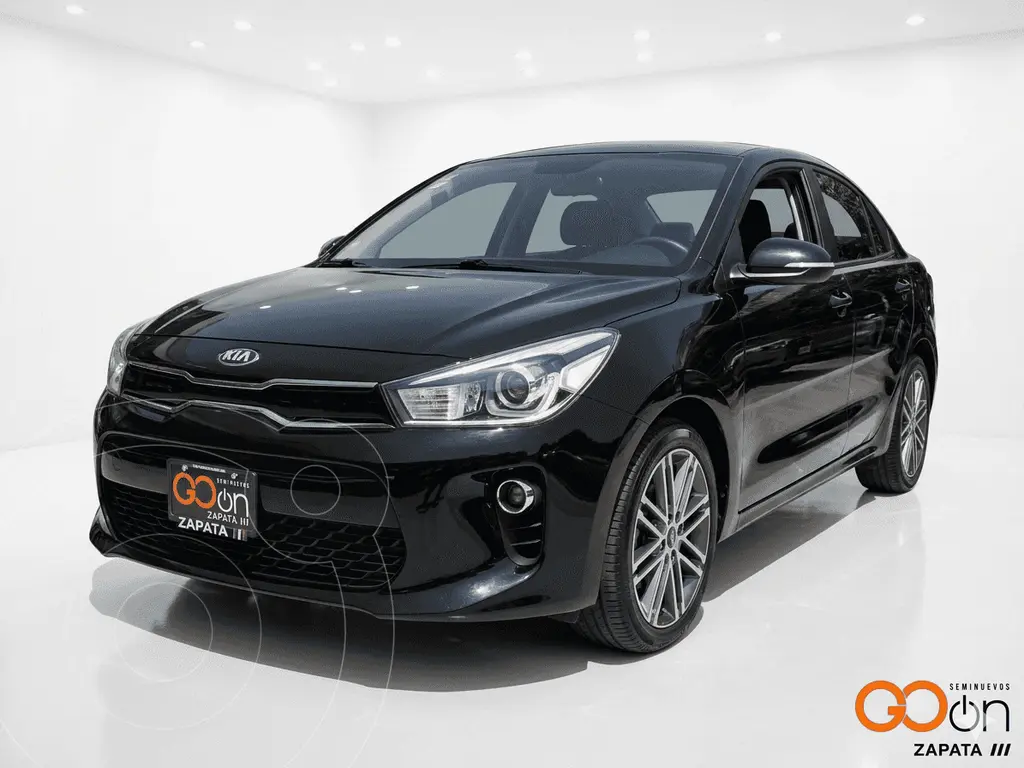foto Kia Rio Hatchback EX PACK usado (2018) color KIA NEGRO AURORA precio $236,000