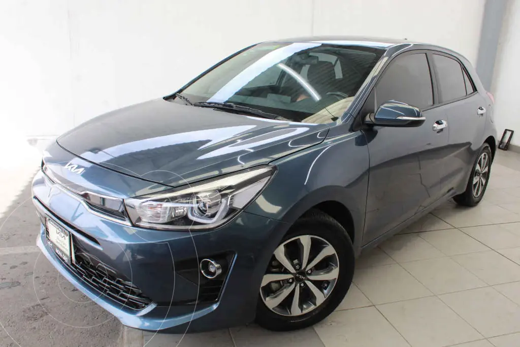 Carro Rio Kia Rio Hatchback EX financiado en mensualidades enganche $85,000 ...