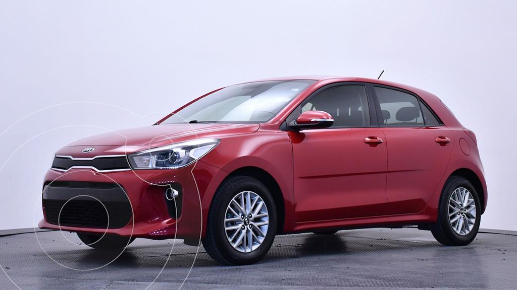 Kia Rio Hatchback EX usado (2018) color Rojo precio 259,700