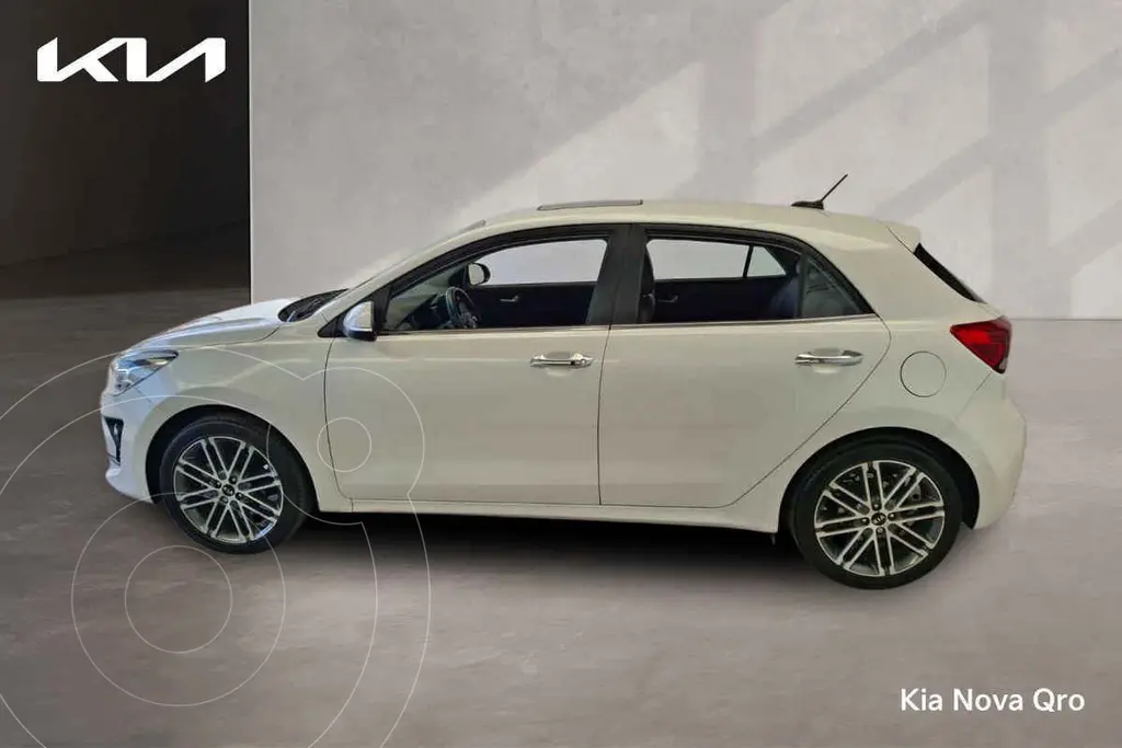 foto Kia Rio Hatchback EX Pack Aut financiado en mensualidades enganche $76,300 mensualidades desde $6,550