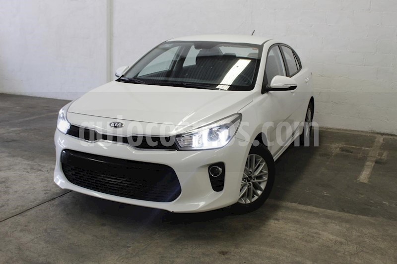 foto Kia Rio Sedan EX Aut usado