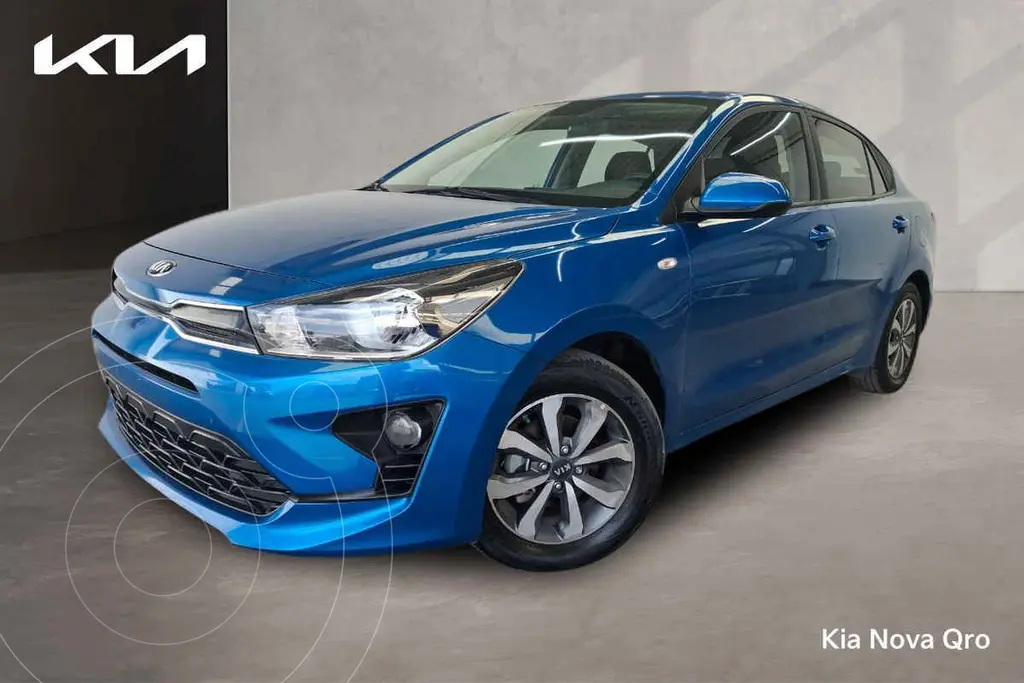 foto Kia Rio Sedán LX Aut usado (2021) color Azul precio $255,000