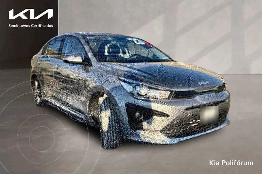 foto Kia Rio Sedán S Pack usado (2023) color Gris precio $317,300
