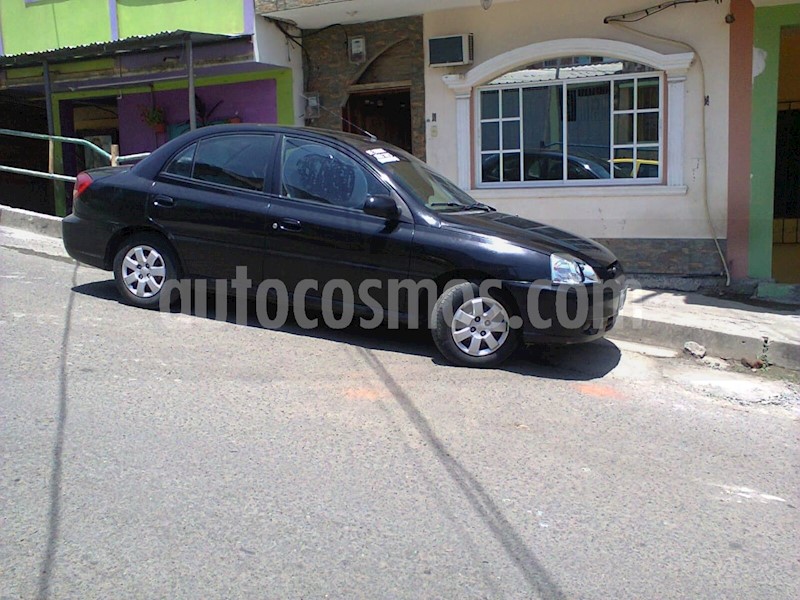 foto Kia Rio 1.4L usado