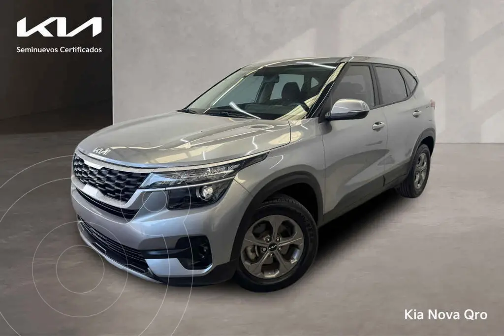 foto Kia Seltos EX Aut usado (2023) color Gris precio $359,000