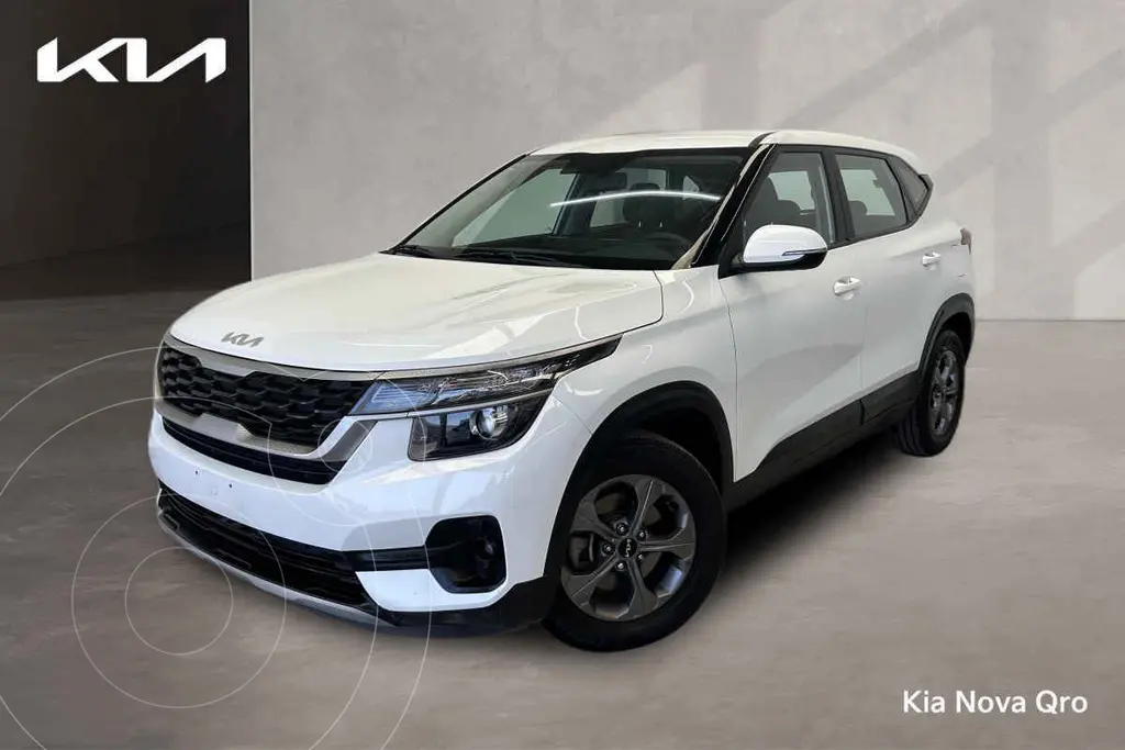 foto Kia Seltos EX Aut usado (2022) color Blanco precio $349,000