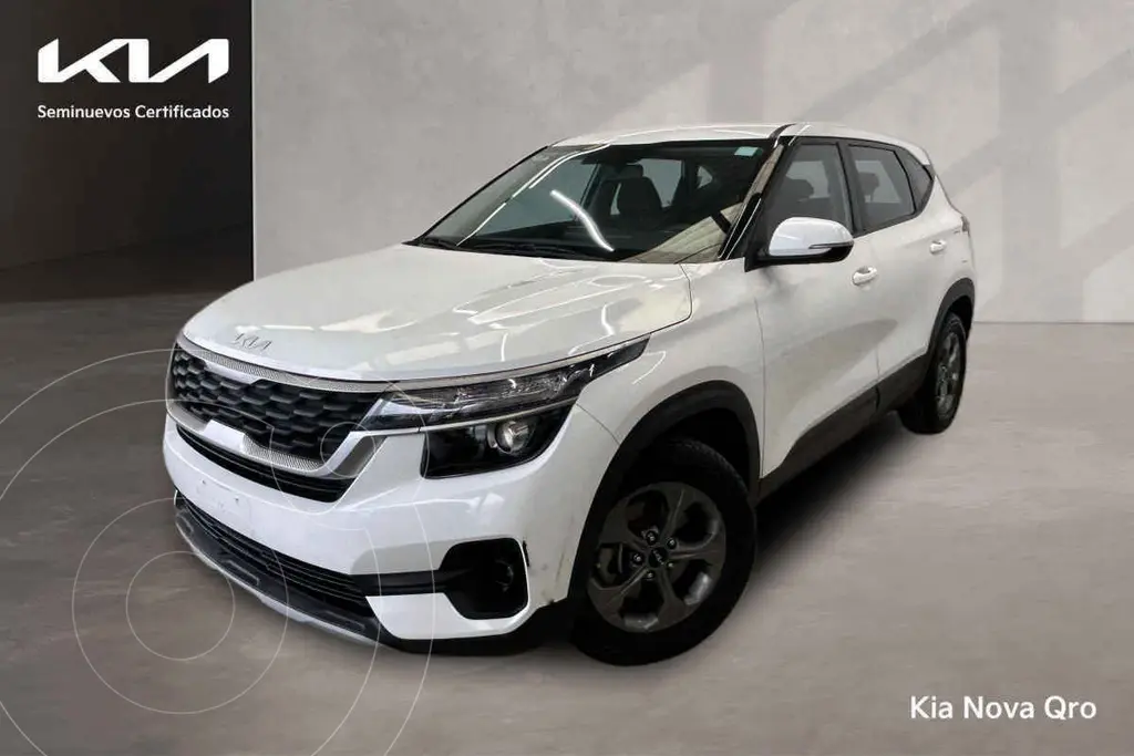foto Kia Seltos EX Aut usado (2022) color Blanco precio $325,000