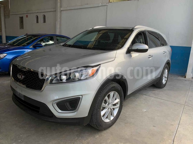 foto Kia Sorento 2.4L LX usado