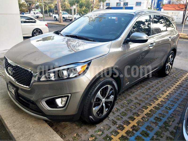 foto Kia Sorento 3.3L EX Pack Nav AWD 7 Pas usado