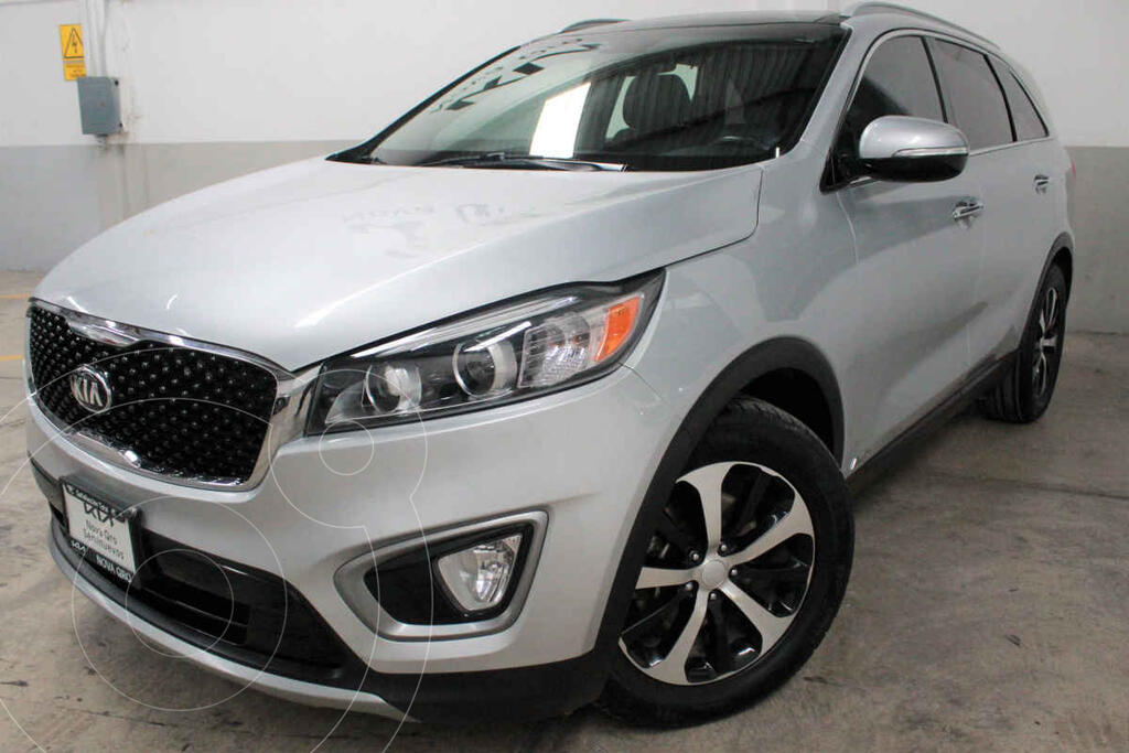 Kia Sorento 33l Ex 7 Pas Usado 2016 Color Gris Precio 462000