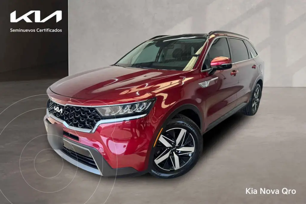 foto Kia Sorento EX Pack usado (2022) color Rojo precio $480,000