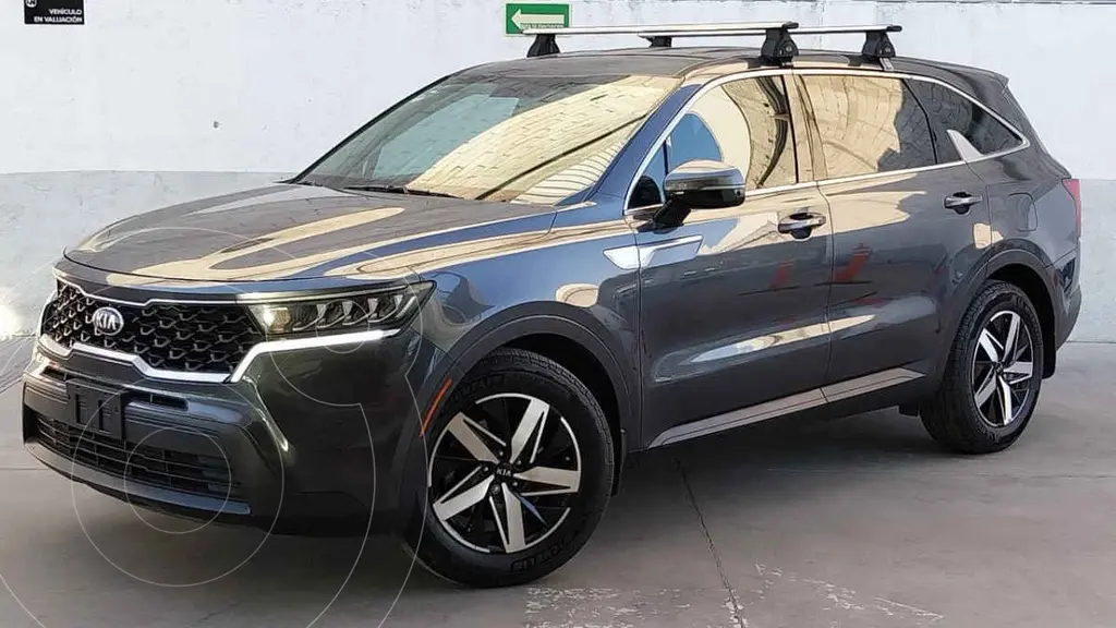 foto Kia Sorento EX usado (2021) color Gris precio $449,000