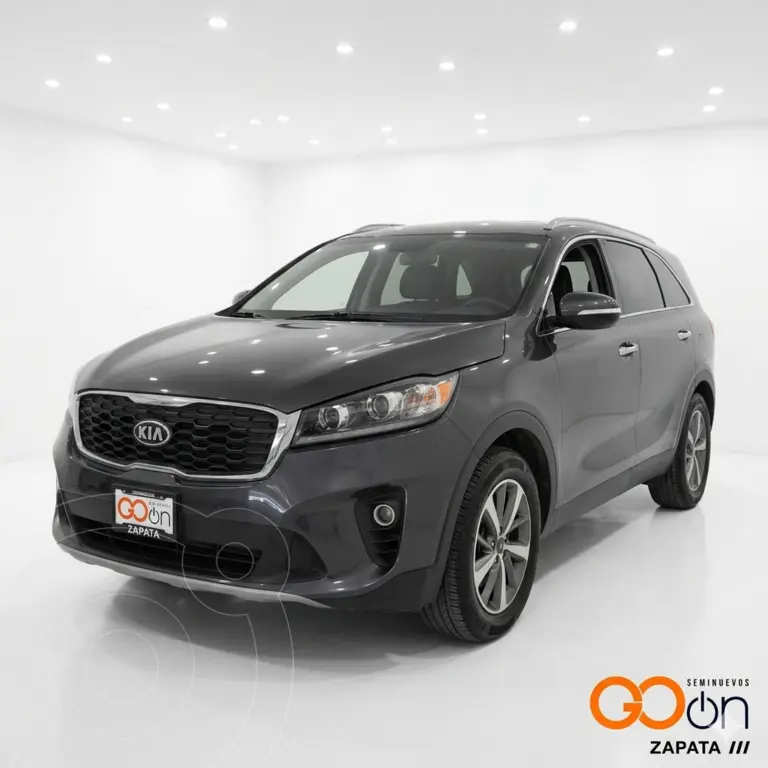 foto Kia Sorento PLATINUM usado (2019) color KIA PLATINIUM GRAPHITH precio $335,000