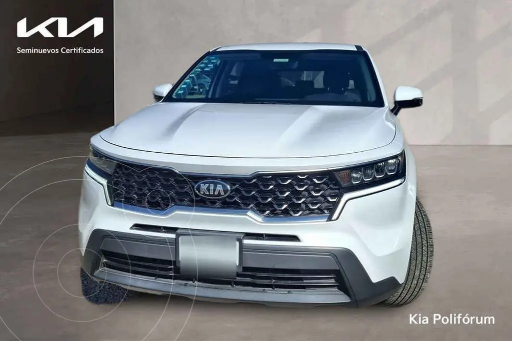 foto Kia Sorento EX usado (2021) color Blanco precio $452,500