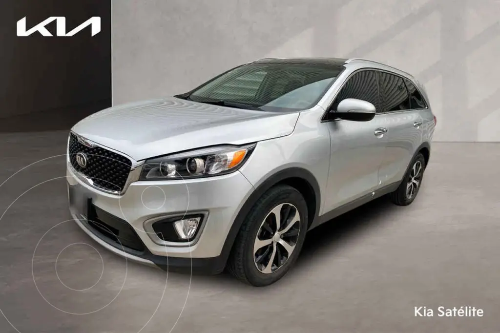 foto Kia Sorento 3.3L EX Pack Nav 7 Pas usado (2018) color Plata precio $380,000