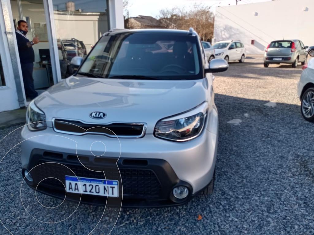 foto KIA Soul EX Aut usado (2016) color Plata precio $2.580.000