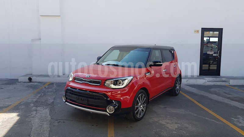 foto Kia Soul SX Aut usado (2018) color Rojo precio $295,000