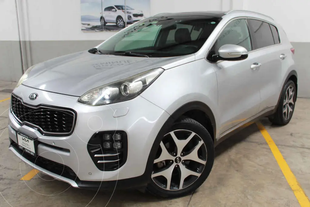 foto Kia Sportage SXL 2.4L usado (2016) color Plata precio $335,000