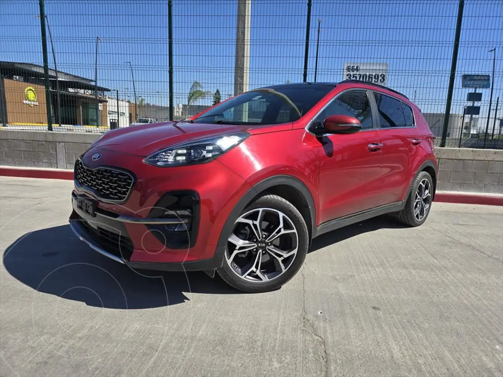 foto Kia Sportage SXL 2.4L usado (2019) color Rojo precio $350,000