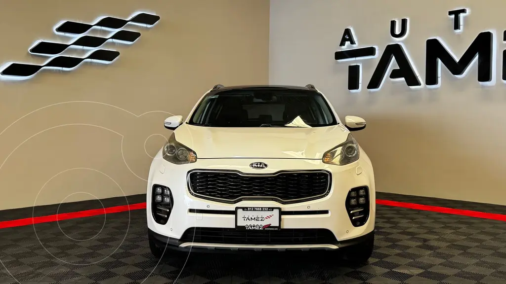 foto Kia Sportage GT Line usado (2018) color Blanco precio $295,000
