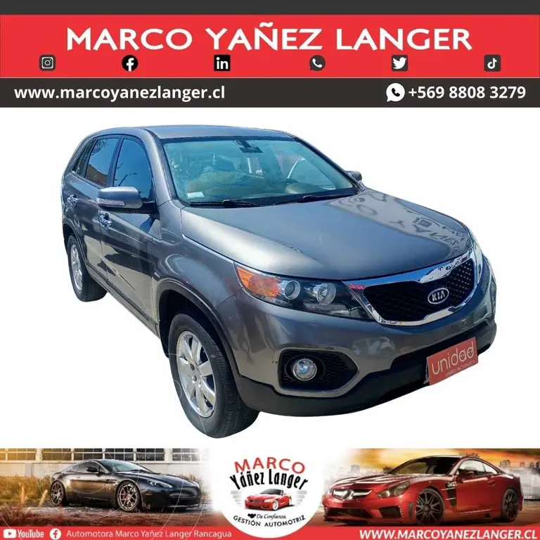 foto Kia SSorento EX 2.4L 4X2 Aut usado (2011) color Plata precio $7.990.000