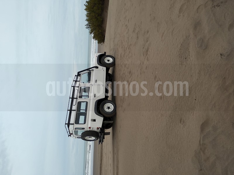 foto Land Rover Defender 110 TDi ST SW usado