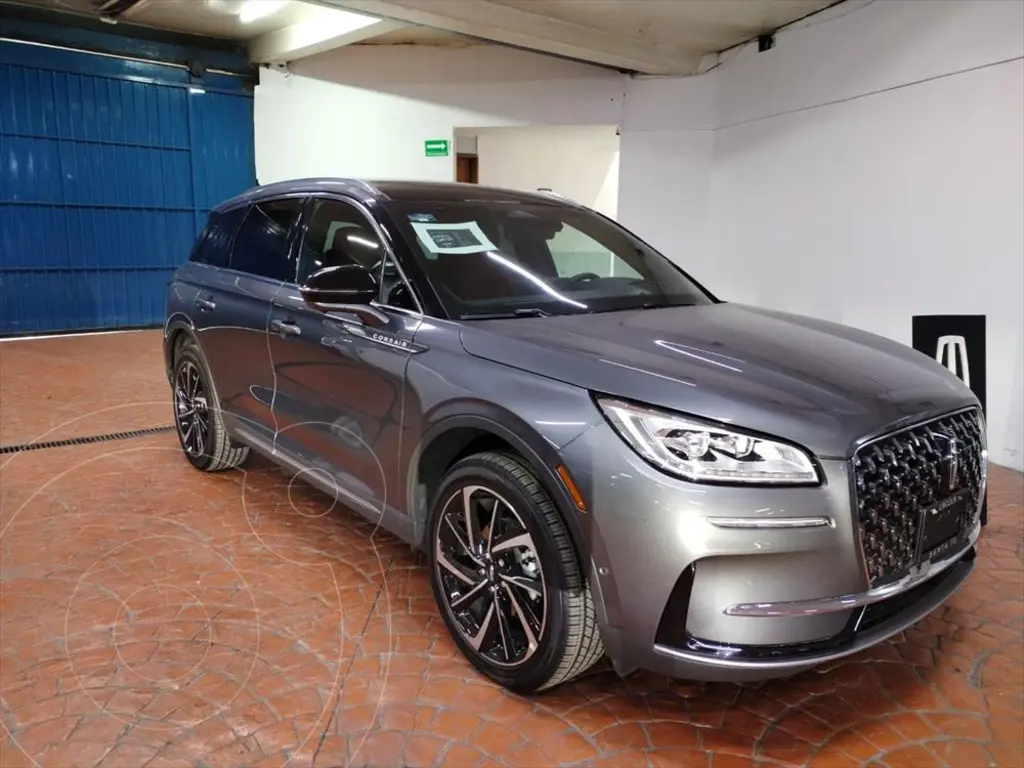 foto Lincoln Corsair 2.0L Reserve AWD usado (2023) color Gris Oscuro precio $990,000