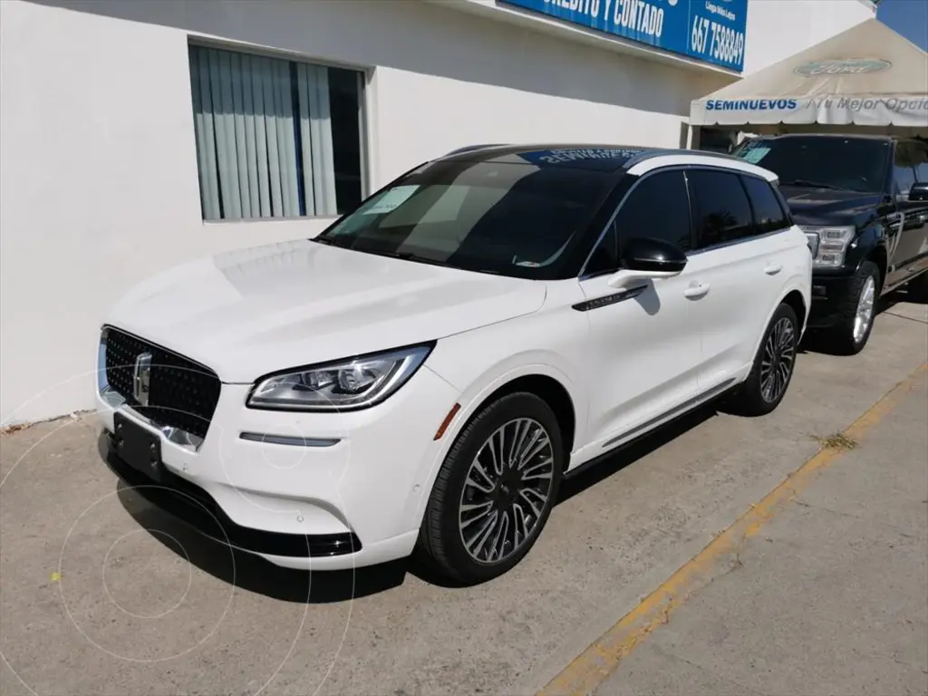 foto Lincoln Corsair RESERVE 2.3L usado (2022) color Blanco precio $715,000