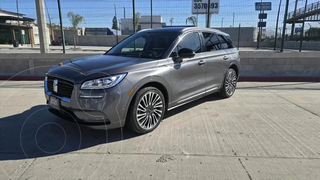 foto Lincoln Corsair 2.3L Reserve usado (2021) color Gris precio $670,000