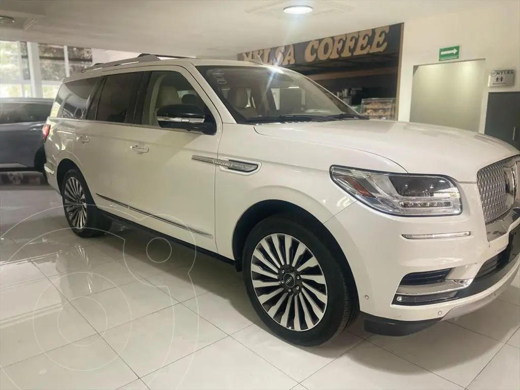 foto Lincoln Navigator Reserve Corta usado (2020) color Blanco precio $890,000