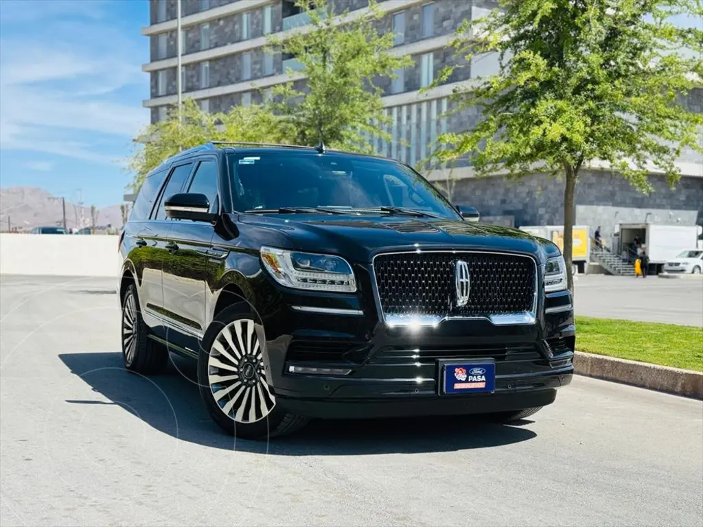 foto Lincoln Navigator Reserve Corta usado (2021) color Negro precio $1,014,000