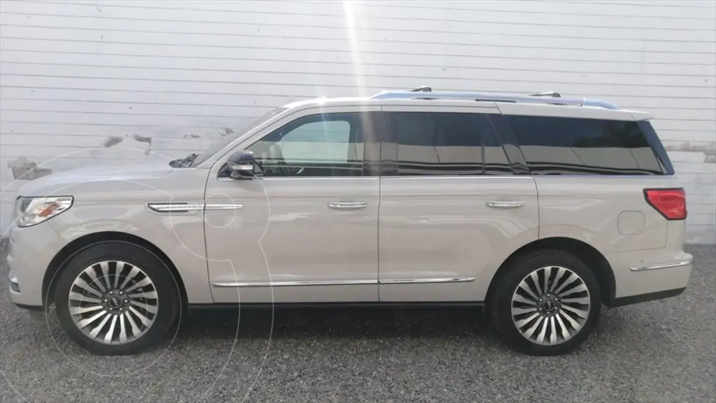 foto Lincoln Navigator Reserve Corta usado (2019) color Blanco precio $1,139,000