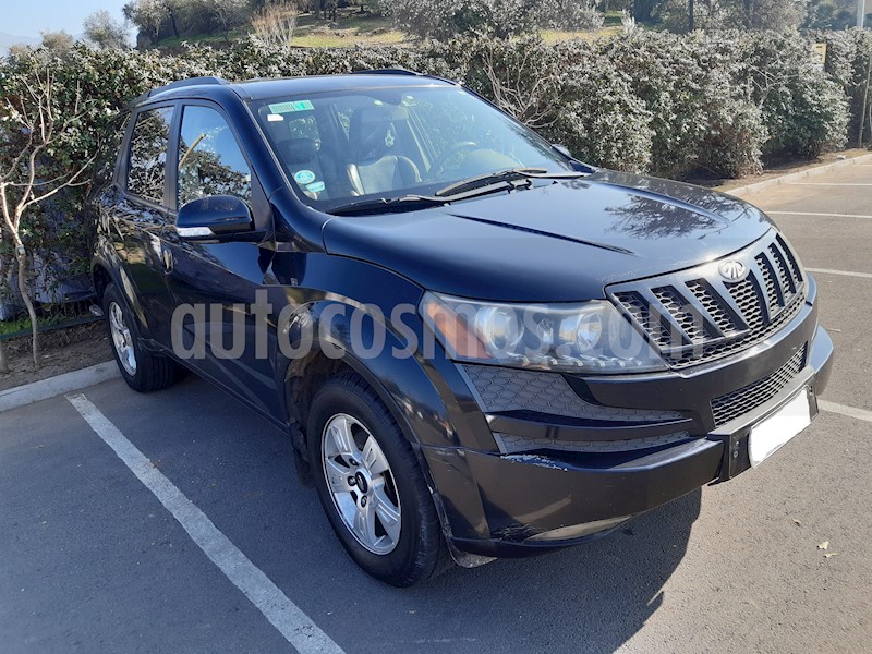 foto Mahindra XUV 500 4x4 usado