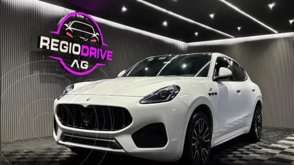 foto Maserati Grecale GT usado (2023) color Blanco precio $1,799,900
