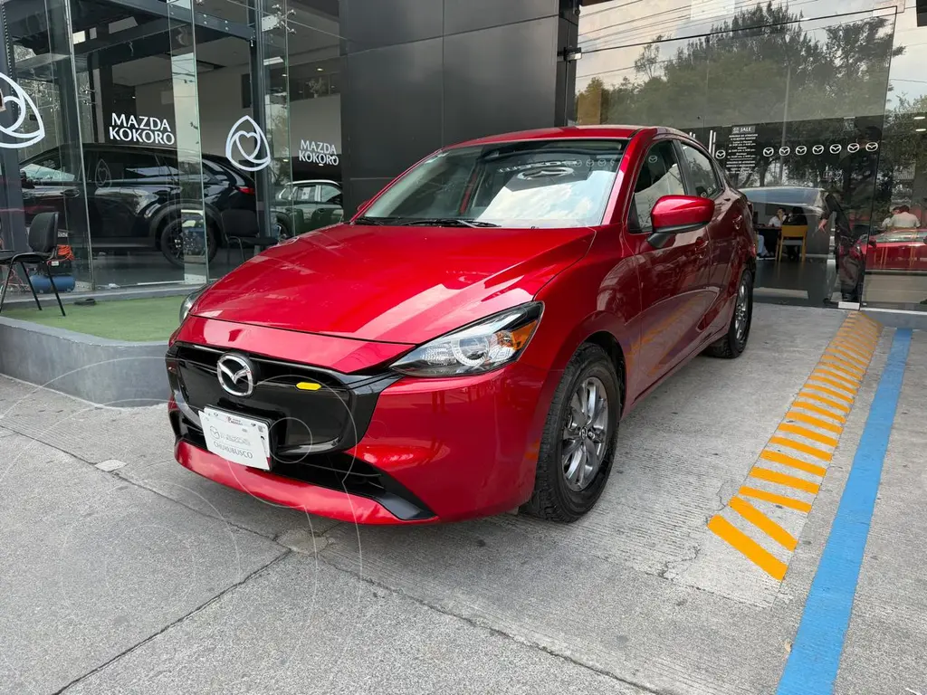 Mazda 2-sedan i sport (2026)