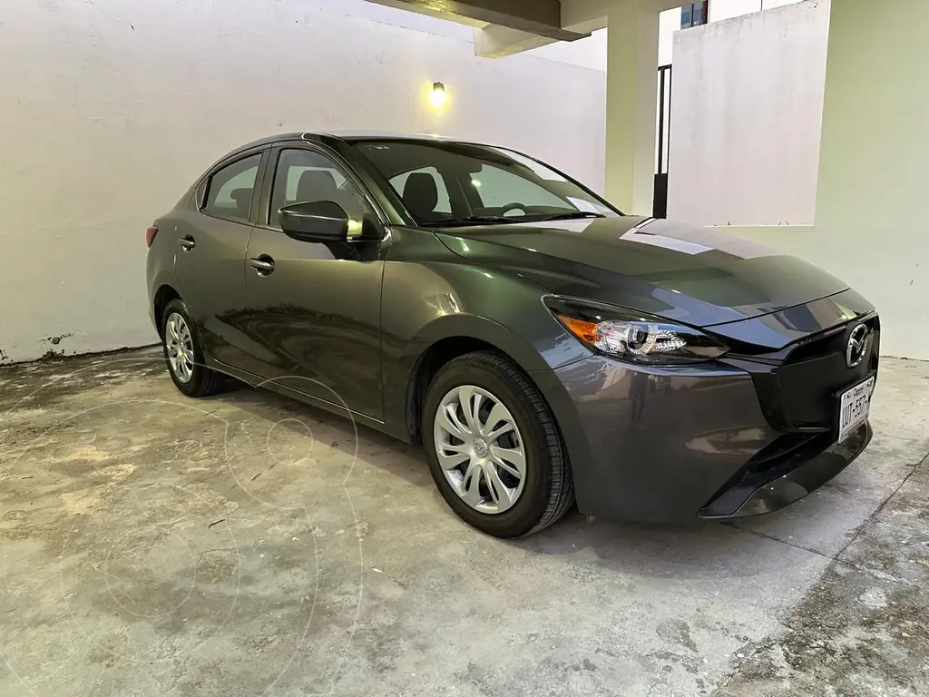Mazda 2 Sedán i Aut 2025
